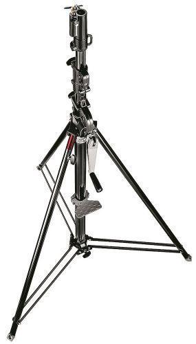 manfrotto wind up 